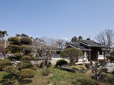 정순왕후 생가 입구 측면 썸네일 이미지