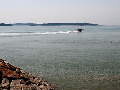 방파제 위에서 바라본 벌말포구 썸네일 이미지